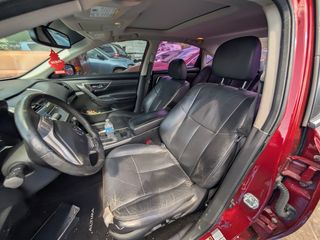 2015 Nissan Altima 2.5 SL - Interior Front Seat Image